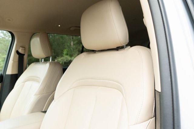 used 2021 Jeep Grand Cherokee L car, priced at $29,150