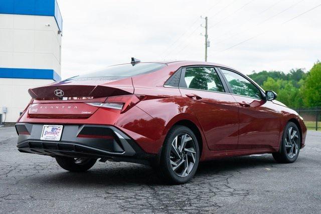 new 2025 Hyundai Elantra car, priced at $26,958