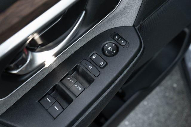 used 2021 Honda CR-V car, priced at $22,733