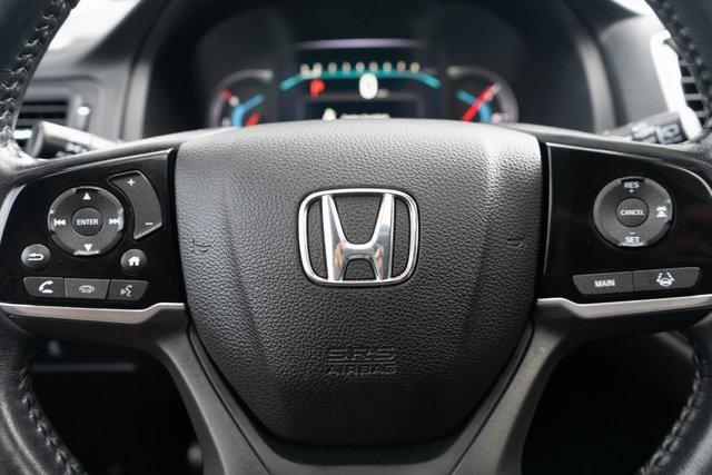 used 2022 Honda Pilot car, priced at $33,995