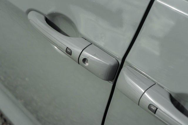 used 2023 Chrysler Pacifica Hybrid car, priced at $25,287