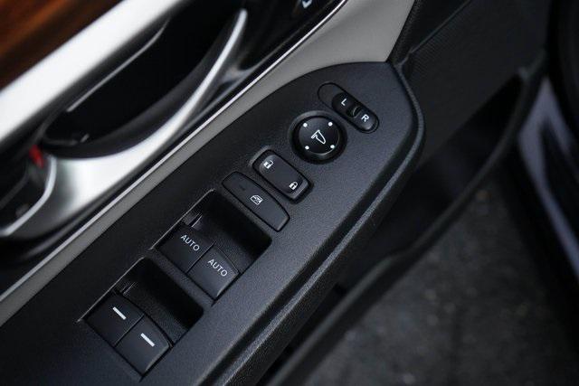 used 2022 Honda CR-V car, priced at $32,153