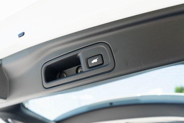 used 2022 Honda Pilot car, priced at $38,505