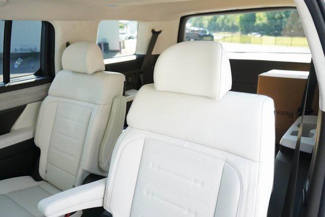 new 2025 Hyundai Santa Fe car, priced at $48,414