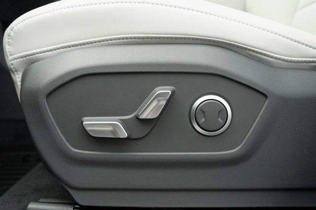 new 2025 Hyundai Santa Fe car, priced at $34,450
