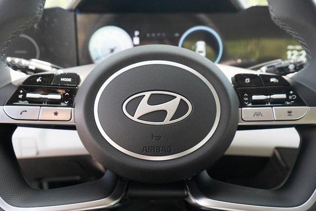 new 2025 Hyundai Elantra car, priced at $27,940