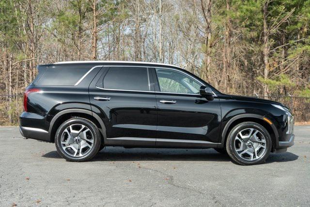new 2025 Hyundai Palisade car, priced at $42,675