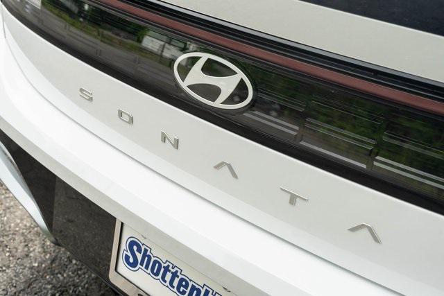 new 2025 Hyundai Sonata car, priced at $29,080
