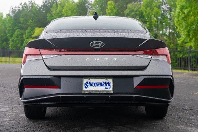 new 2025 Hyundai Elantra car, priced at $26,345