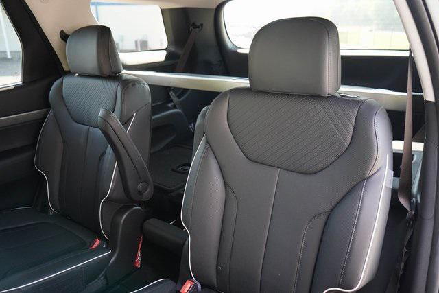 new 2025 Hyundai Palisade car, priced at $43,635