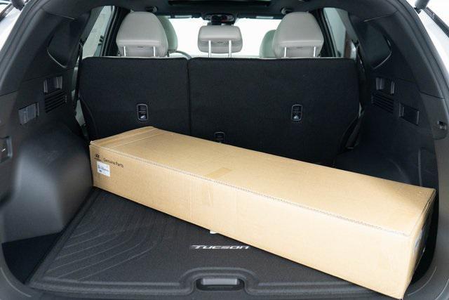 new 2026 Hyundai TUCSON Hybrid car, priced at $40,603