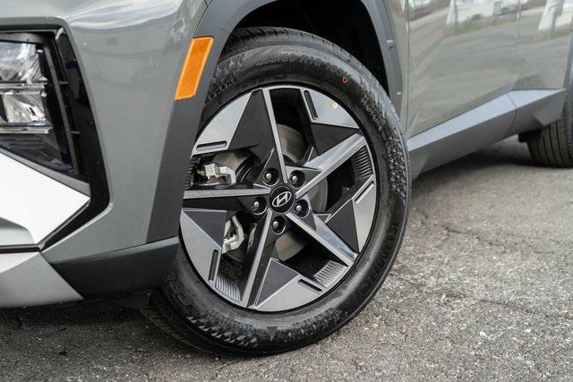 new 2025 Hyundai Tucson car, priced at $29,043