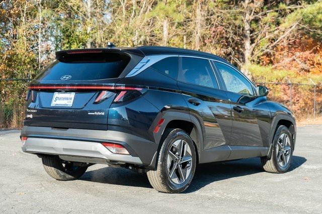 new 2026 Hyundai TUCSON Hybrid car, priced at $33,250