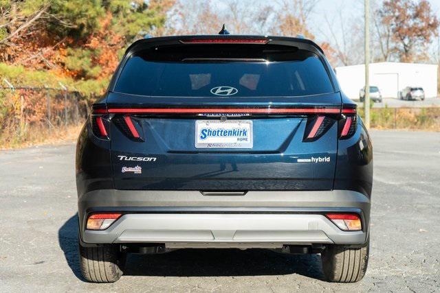 new 2026 Hyundai TUCSON Hybrid car, priced at $33,250