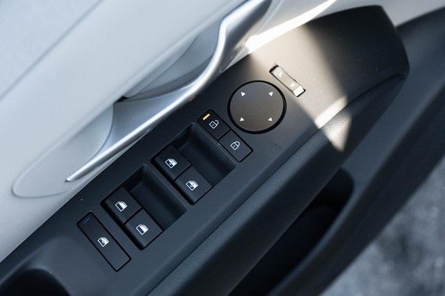 new 2026 Hyundai TUCSON Hybrid car, priced at $33,250