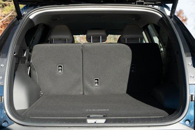 new 2026 Hyundai TUCSON Hybrid car, priced at $33,250