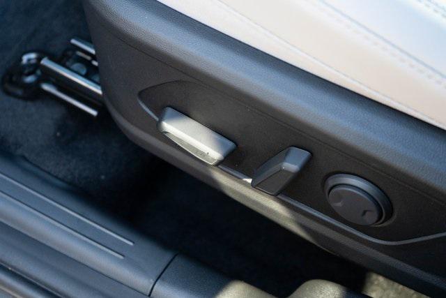 new 2026 Hyundai TUCSON Hybrid car, priced at $33,250