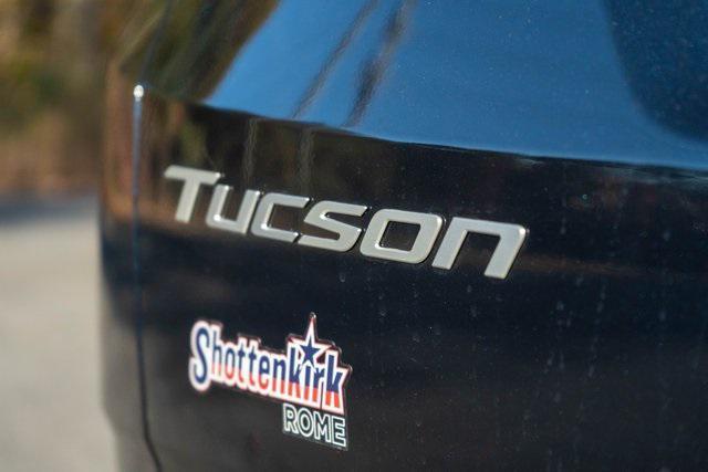 new 2026 Hyundai TUCSON Hybrid car, priced at $33,250