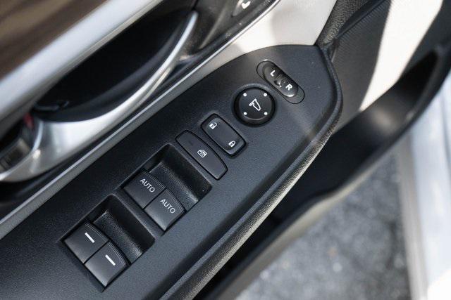 used 2018 Honda CR-V car, priced at $23,995