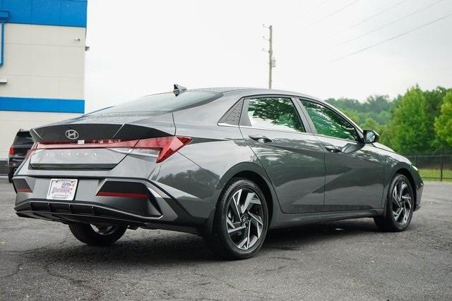 new 2024 Hyundai Elantra car, priced at $25,877