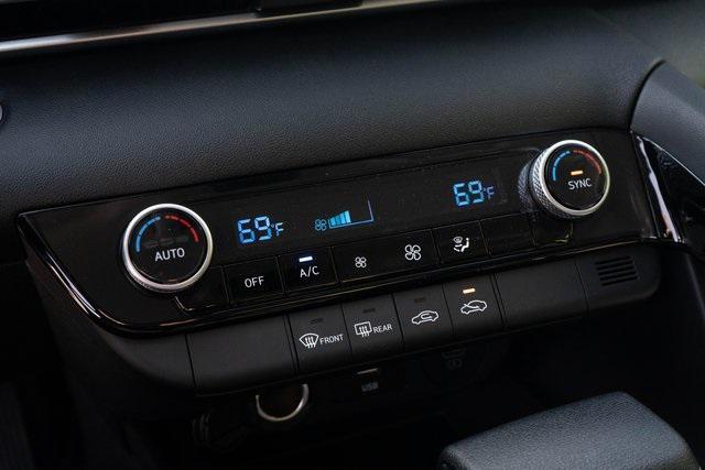 new 2025 Hyundai ELANTRA HEV car, priced at $26,225