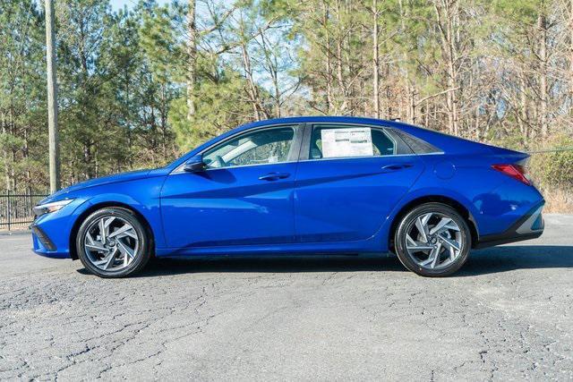 new 2025 Hyundai Elantra car, priced at $26,235
