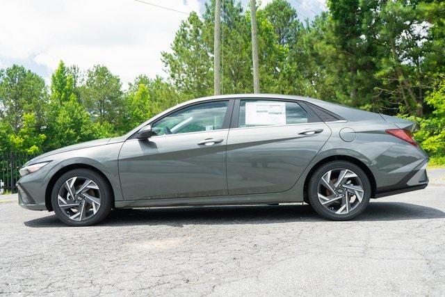 new 2025 Hyundai Elantra car, priced at $27,732