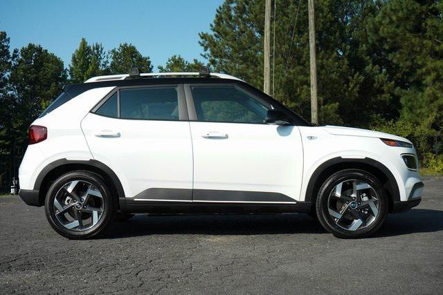 new 2025 Hyundai Venue car, priced at $23,384