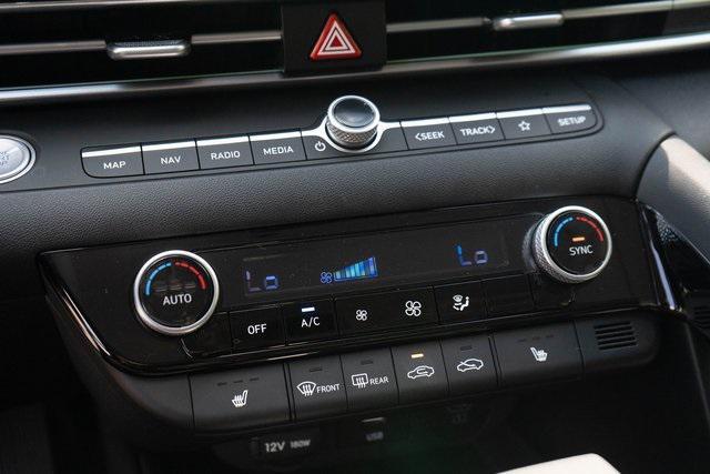 new 2025 Hyundai Elantra car, priced at $27,940