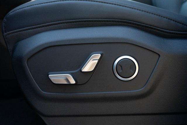 new 2025 Hyundai Santa Fe car, priced at $41,159