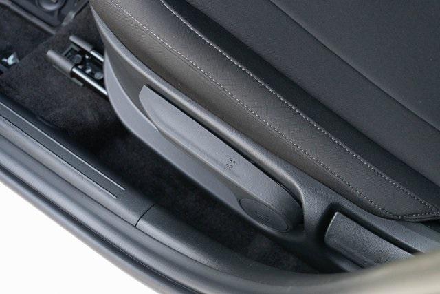 new 2025 Hyundai Elantra car, priced at $28,685