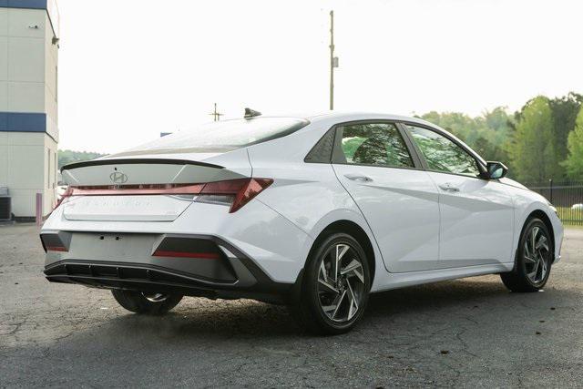 new 2025 Hyundai Elantra car, priced at $28,685