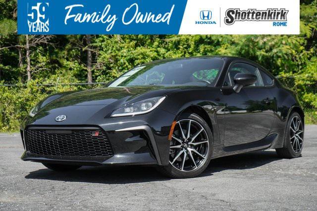 used 2023 Toyota GR86 car, priced at $29,995