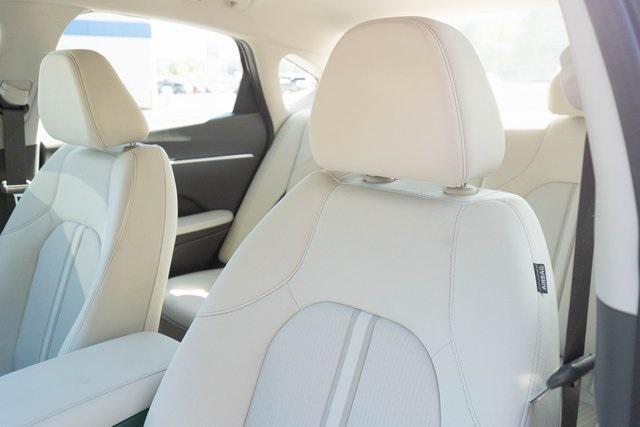 new 2025 Hyundai Sonata Hybrid car, priced at $31,085