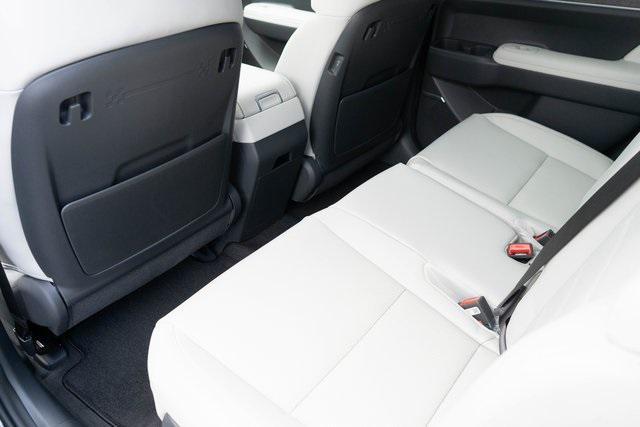 new 2025 Hyundai Santa Fe car, priced at $45,125