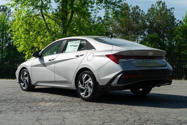 new 2025 Hyundai Elantra car, priced at $30,310