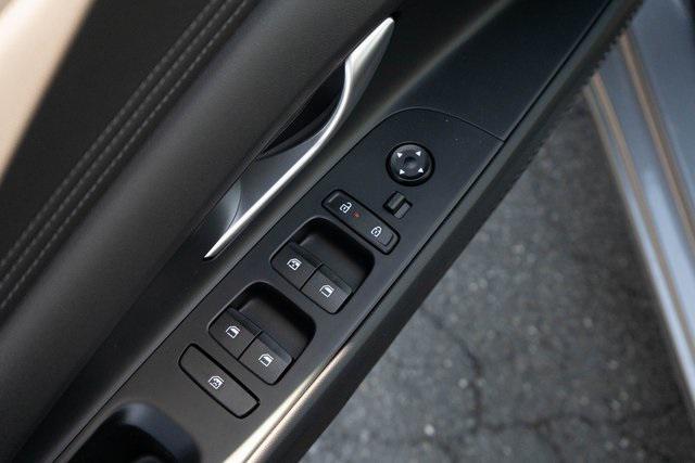 new 2025 Hyundai Elantra car, priced at $30,310