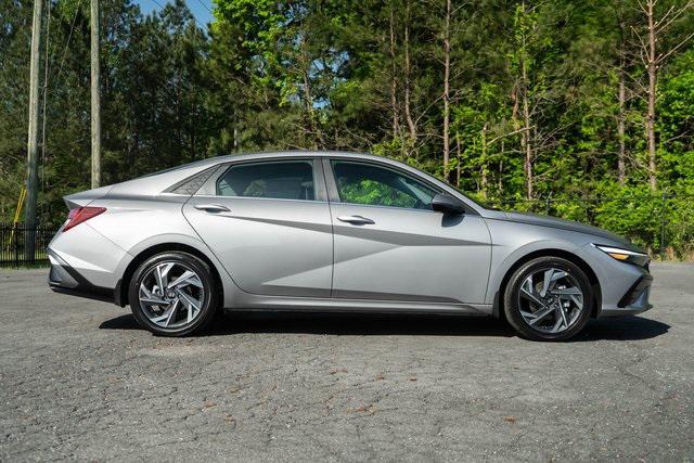 new 2025 Hyundai Elantra car, priced at $30,310