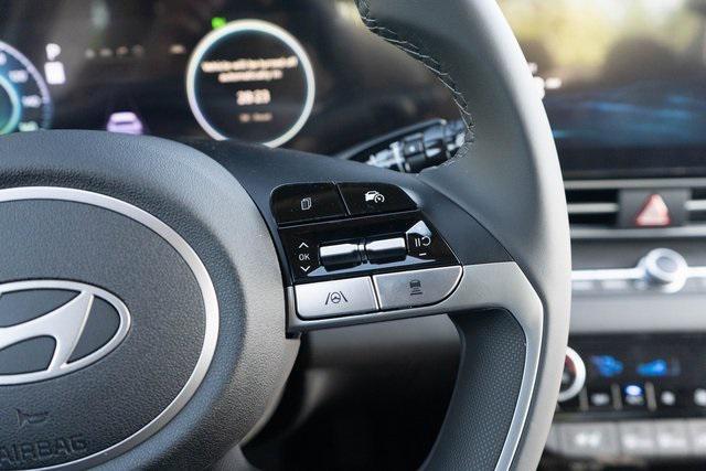 new 2025 Hyundai Elantra car, priced at $30,310