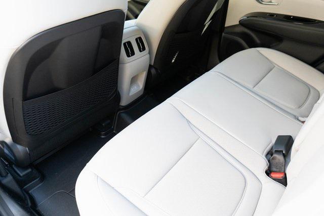 new 2026 Hyundai TUCSON Hybrid car, priced at $41,555