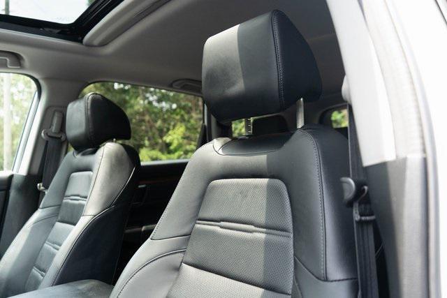 used 2022 Honda CR-V Hybrid car, priced at $27,379