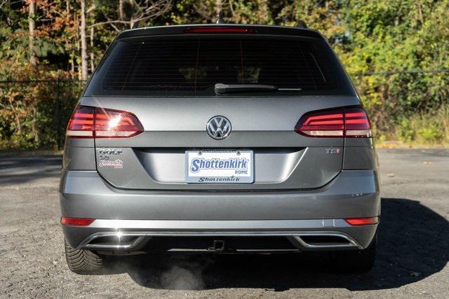 used 2018 Volkswagen Golf SportWagen car, priced at $18,895
