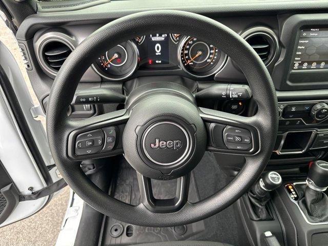 new 2023 Jeep Gladiator car, priced at $42,994