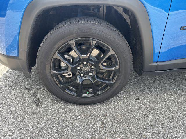 new 2025 Jeep Compass car, priced at $27,991