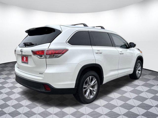 used 2014 Toyota Highlander car, priced at $14,997