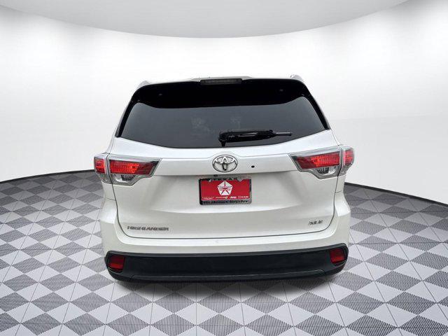 used 2014 Toyota Highlander car, priced at $14,997