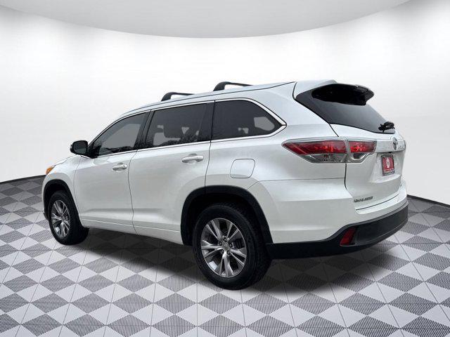 used 2014 Toyota Highlander car, priced at $14,997