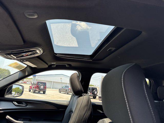 new 2025 Jeep Grand Cherokee L car, priced at $36,991