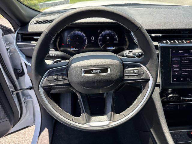 new 2025 Jeep Grand Cherokee L car, priced at $35,991