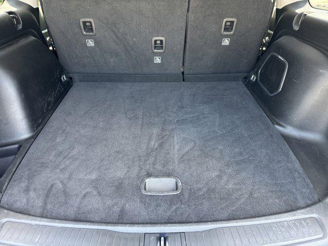 used 2022 Jeep Grand Cherokee car, priced at $30,999